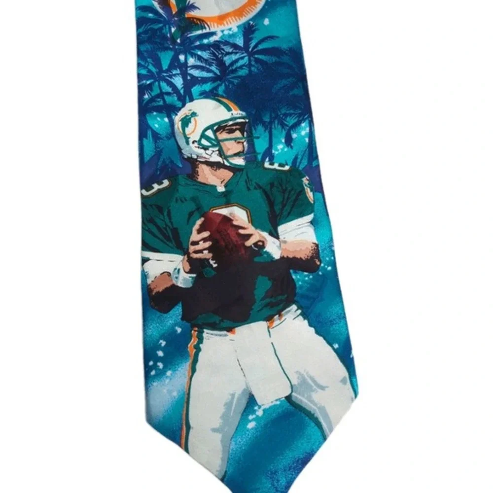 Vintage Miami Dolphins 100% Silk Necktie Mens 57